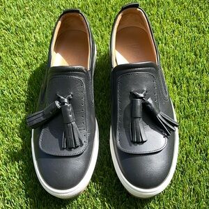 EUC - Salvatore Ferragamo Lucca Runway Sneakers w/Oversized Tassels Sz 9UK /10US